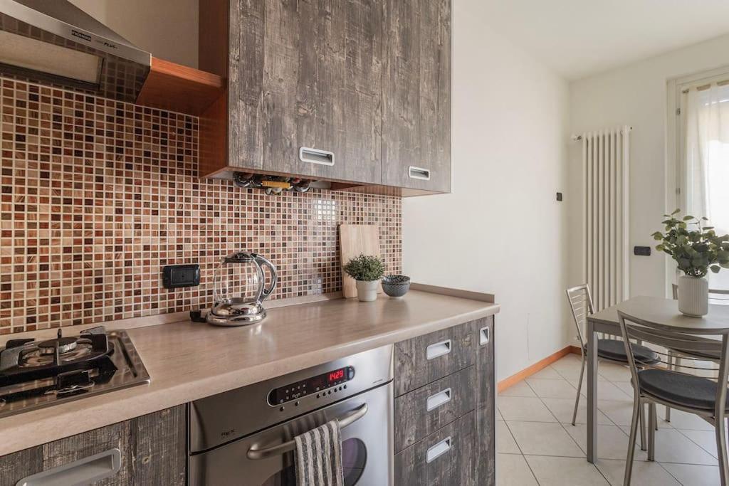 Appartamento Bellavista Con Ac E Posto Auto A Brunate Como Eksteriør billede